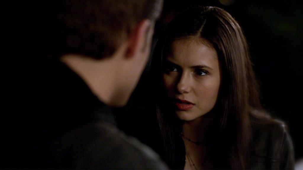 VampireDiariesWorld-dot-org_TVD-S1-SpecialFeatures_WhenVampireDontSuck_Captures00021.jpg