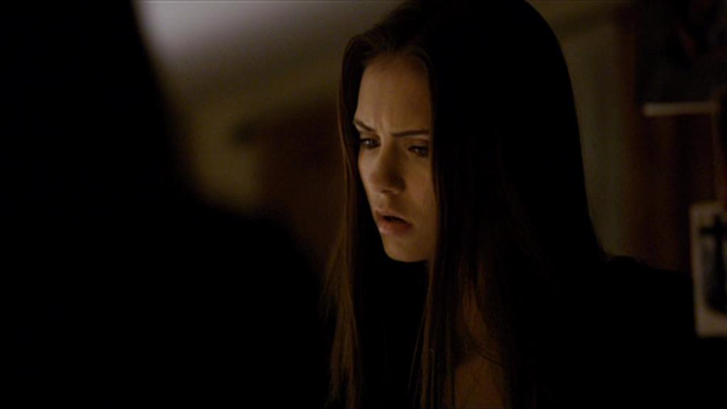 VampireDiariesWorld-dot-org_TVD-S1-SpecialFeatures_WhenVampireDontSuck_Captures00024.jpg VampireDiariesWorld-dot-org_TVD-S1-SpecialFeatures_WhenVampireDontSuck_Captures00024.jpg