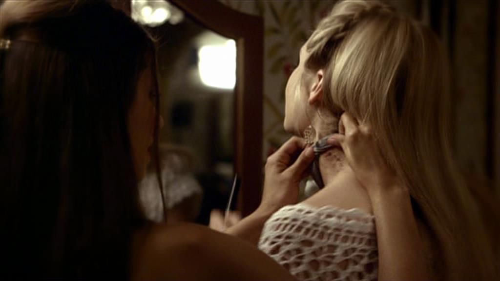 VampireDiariesWorld-dot-org_TVD-S1-SpecialFeatures_WhenVampireDontSuck_Captures00026.jpg VampireDiariesWorld-dot-org_TVD-S1-SpecialFeatures_WhenVampireDontSuck_Captures00026.jpg
