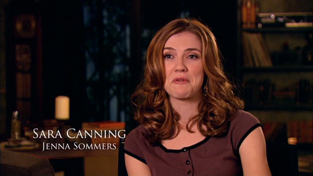 VampireDiariesWorld-dot-org_TVD-S1-SpecialFeatures_WhenVampireDontSuck_Captures00093.jpg