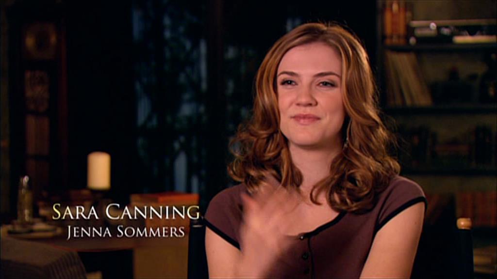 VampireDiariesWorld-dot-org_TVD-S1-SpecialFeatures_WhenVampireDontSuck_Captures01006.jpg