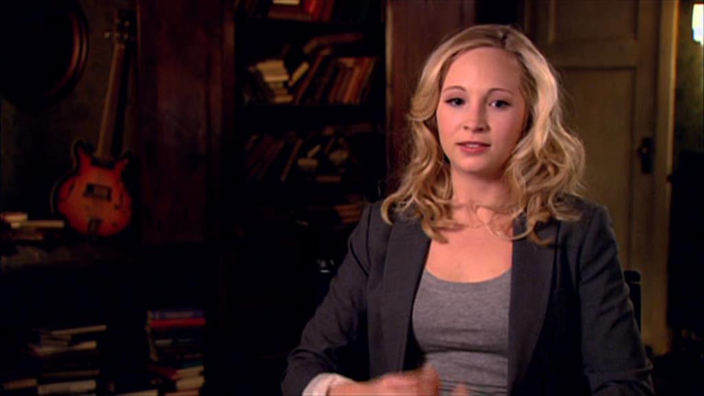 VampireDiariesWorld-dot-org_TVD-S1-SpecialFeatures_WhenVampireDontSuck_Captures01044.jpg VampireDiariesWorld-dot-org_TVD-S1-SpecialFeatures_WhenVampireDontSuck_Captures01044.jpg