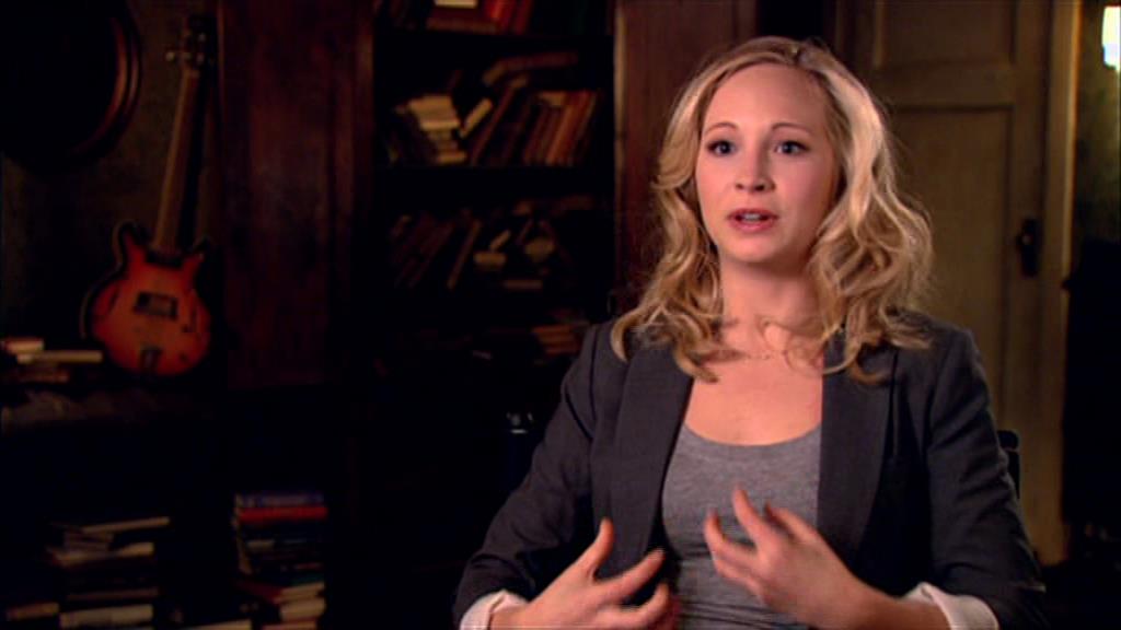 VampireDiariesWorld-dot-org_TVD-S1-SpecialFeatures_WhenVampireDontSuck_Captures01045.jpg VampireDiariesWorld-dot-org_TVD-S1-SpecialFeatures_WhenVampireDontSuck_Captures01045.jpg