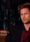 VampireDiariesWorld-dot-org_TVD-S1-SpecialFeatures_WhenVampireDontSuck_Captures00078.jpg