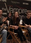 VampireDiariesWorld-dot-org_TVD-S1-SpecialFeatures_WhenVampireDontSuck_Captures00865.jpg