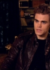 VampireDiariesWorld-dot-org_TVD-S1-SpecialFeatures_WhenVampireDontSuck_Captures00883.jpg