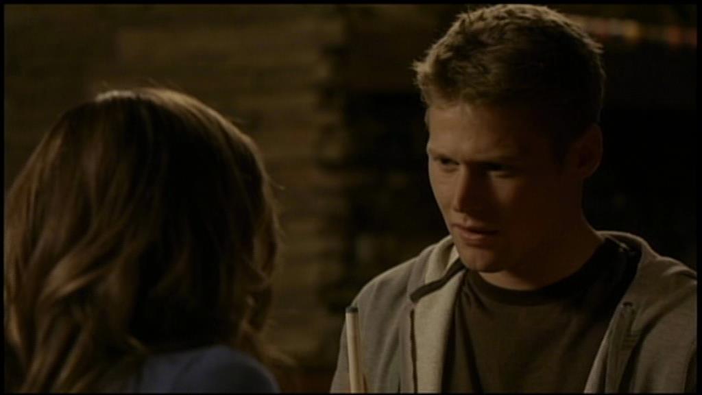 VampireDiariesWorld-dot-org_TVD-S1-UnairedScenes1x02_Captures00041.jpg