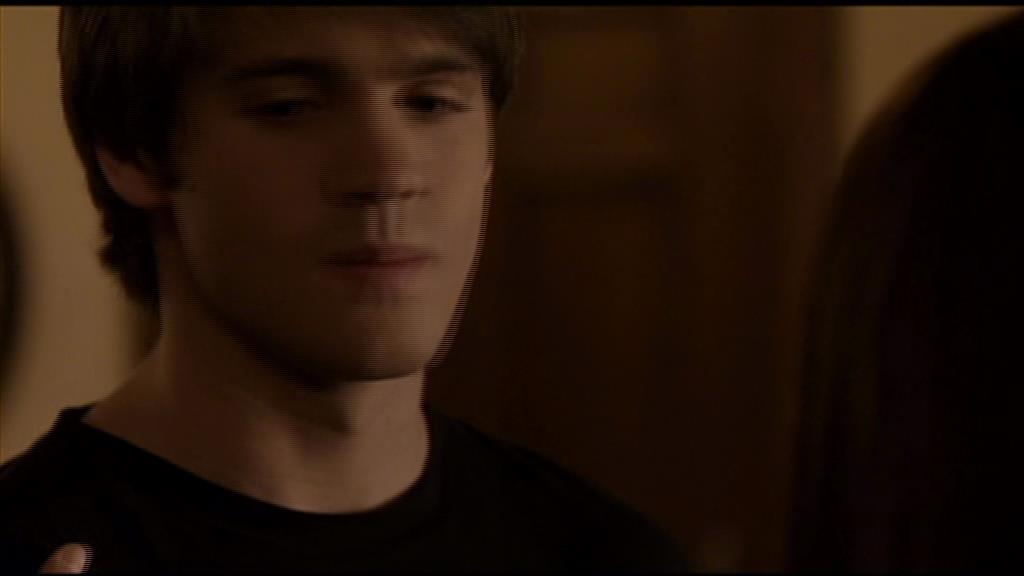 VampireDiariesWorld-dot-org_TVD-S1-UnairedScenes1x06_Captures00072.jpg