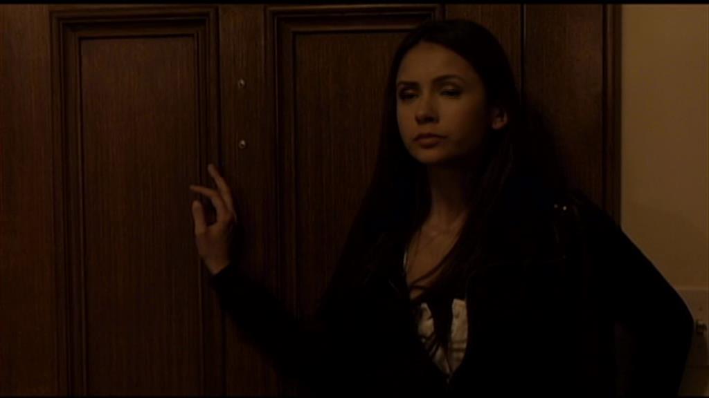 VampireDiariesWorld-dot-org_TVD-S1-UnairedScenes1x06_Captures00090.jpg