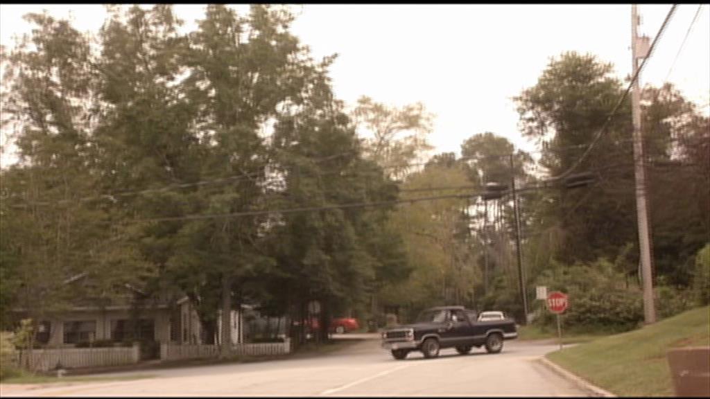 VampireDiariesWorld-dot-org_TVD-S1-UnairedScenes1x06_Captures00092.jpg