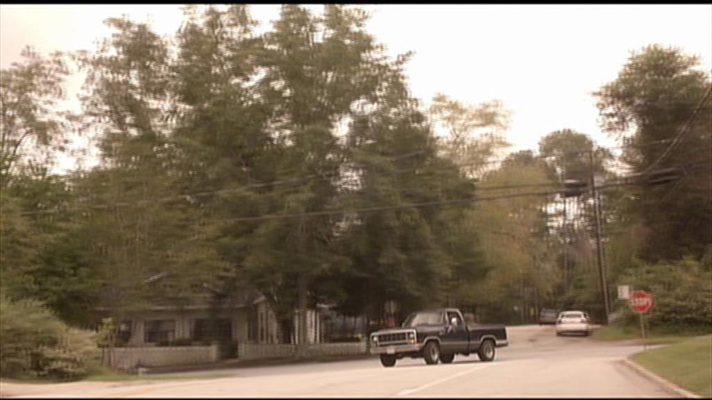 VampireDiariesWorld-dot-org_TVD-S1-UnairedScenes1x06_Captures00093.jpg