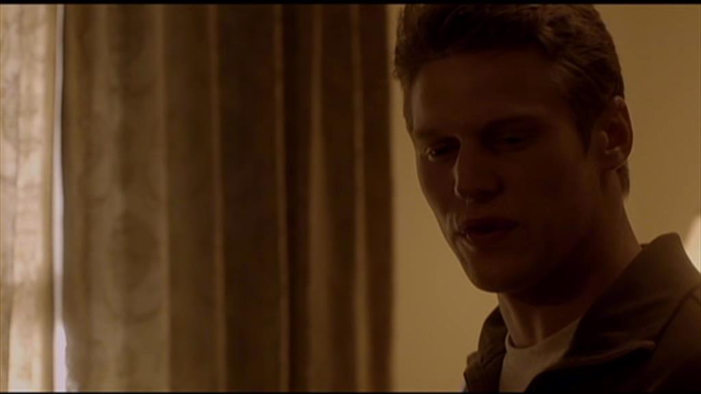 VampireDiariesWorld-dot-org_TVD-S1-UnairedScenes1x06_Captures00125.jpg