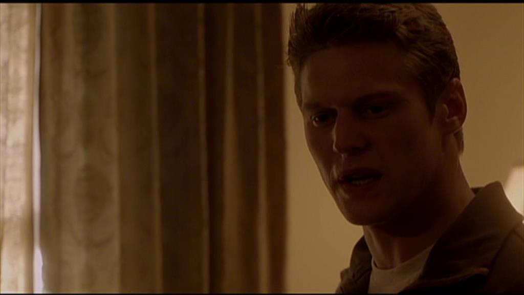 VampireDiariesWorld-dot-org_TVD-S1-UnairedScenes1x06_Captures00126.jpg