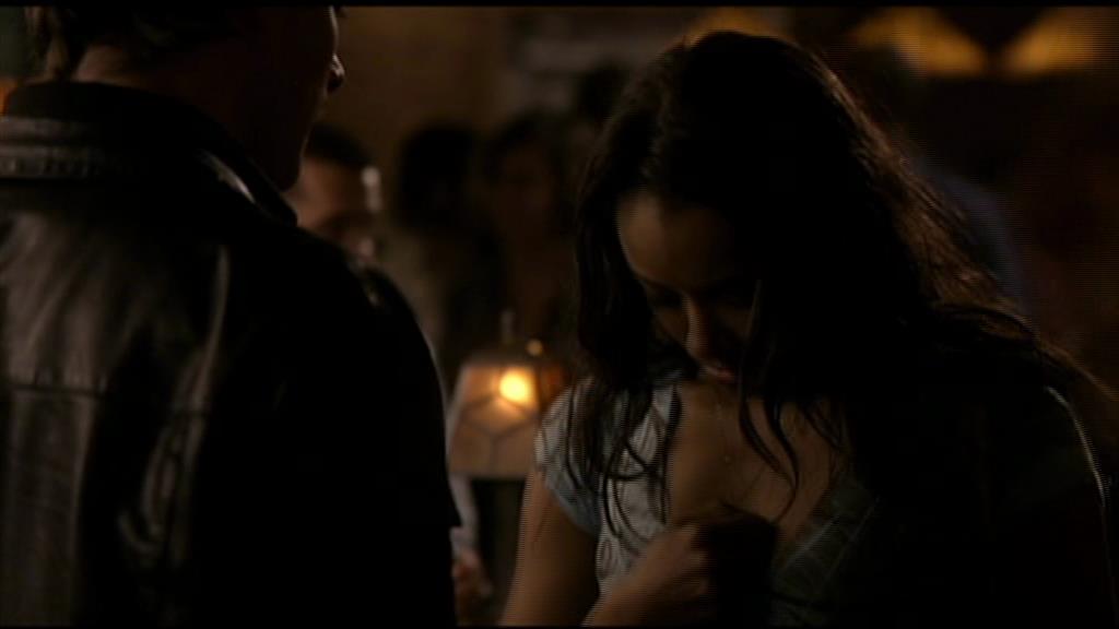 VampireDiariesWorld-dot-org_TVD-S1-UnairedScenes1x07_Captures00028.jpg