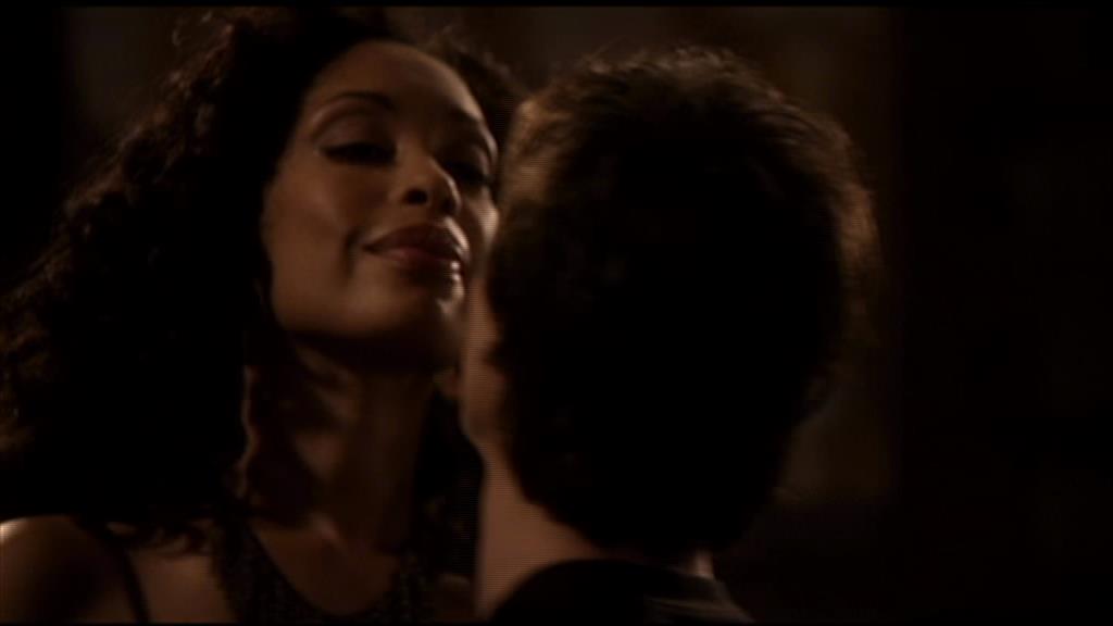 VampireDiariesWorld-dot-org_TVD-S1-UnairedScenes1x10_Captures00026.jpg