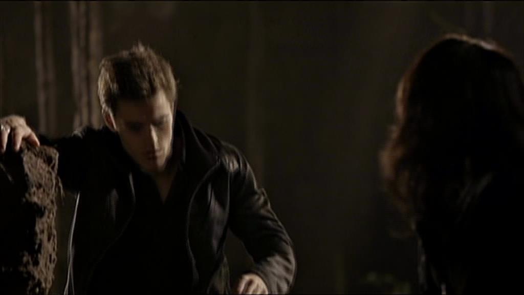 VampireDiariesWorld-dot-org_TVD-S1-UnairedScenes1x10_Captures00141.jpg