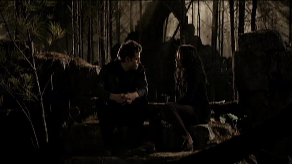 VampireDiariesWorld-dot-org_TVD-S1-UnairedScenes1x10_Captures00154.jpg