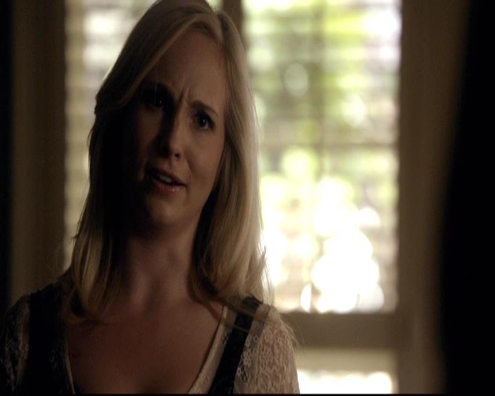 VampireDiariesWorld-dot-org_2x04MemoryLane1215.jpg