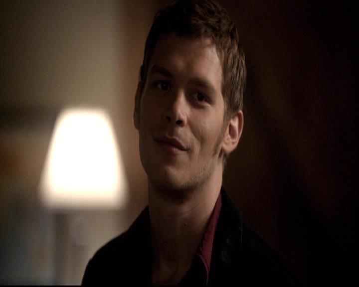 VampireDiariesWorld-dot-org_2x20TheLastDay1356.jpg