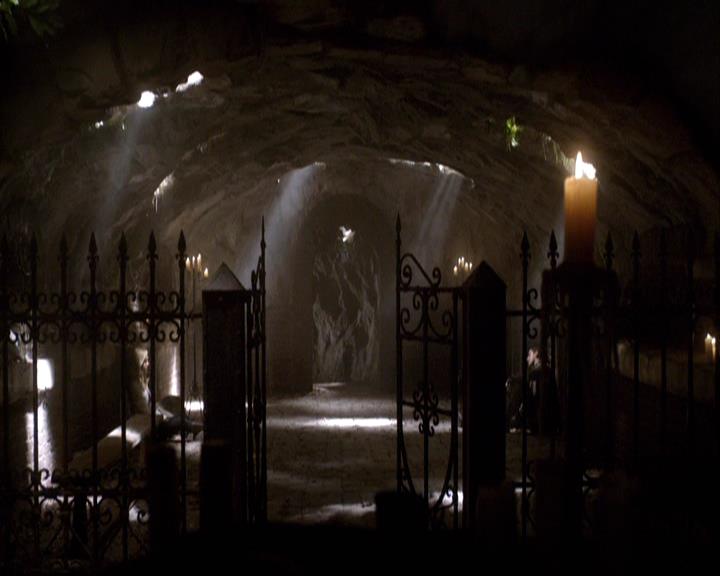 VampireDiariesWorld-dot-org_2x20TheLastDay1457.jpg VampireDiariesWorld-dot-org_2x20TheLastDay1457.jpg