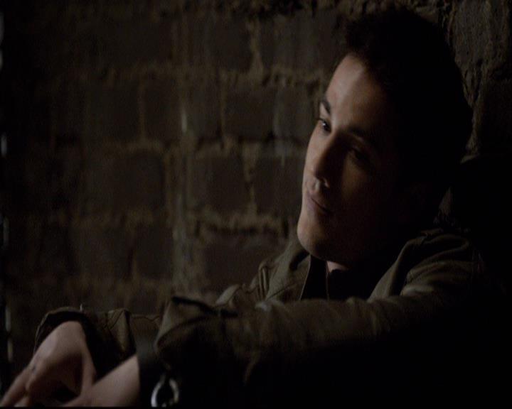 VampireDiariesWorld-dot-org_2x20TheLastDay1484.jpg