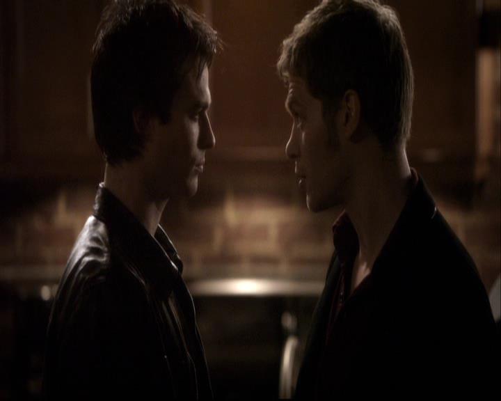 VampireDiariesWorld-dot-org_2x20TheLastDay2086.jpg
