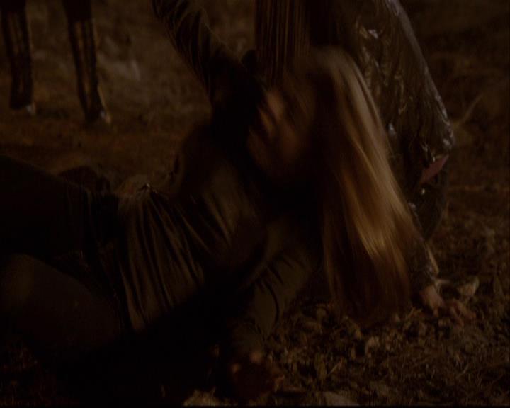 VampireDiariesWorld-dot-org_2x20TheLastDay2231.jpg VampireDiariesWorld-dot-org_2x20TheLastDay2231.jpg