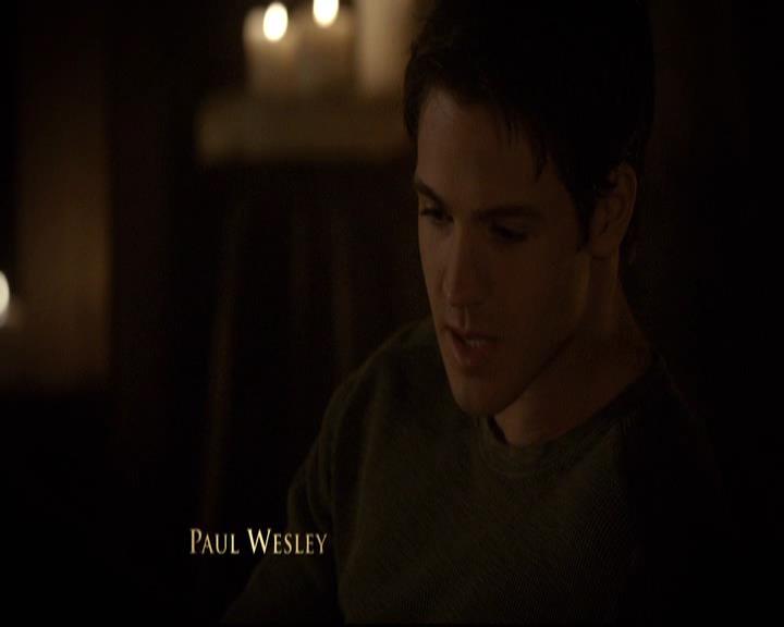 VampireDiariesWorld-dot-org_2x21TheSunAlsoRises0256.jpg