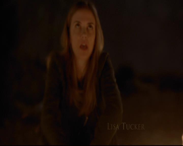 VampireDiariesWorld-dot-org_2x21TheSunAlsoRises0321.jpg