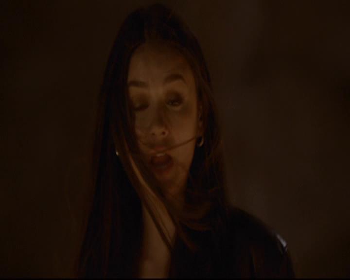 VampireDiariesWorld-dot-org_2x21TheSunAlsoRises0342.jpg