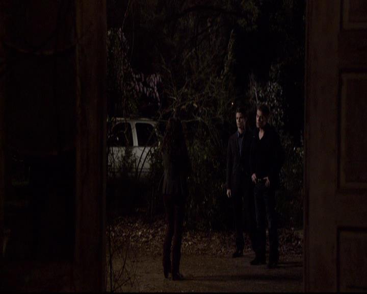 VampireDiariesWorld-dot-org_2x21TheSunAlsoRises0631.jpg