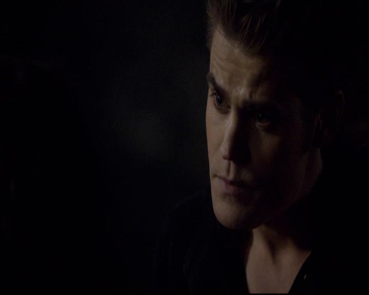 VampireDiariesWorld-dot-org_2x21TheSunAlsoRises0658.jpg