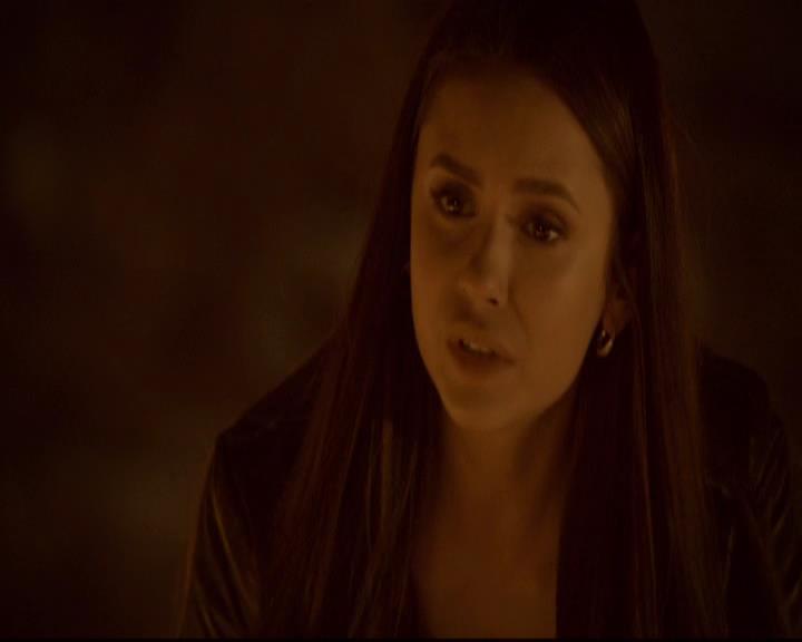 VampireDiariesWorld-dot-org_2x21TheSunAlsoRises0700.jpg
