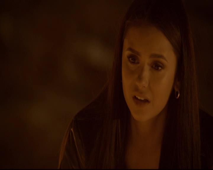 VampireDiariesWorld-dot-org_2x21TheSunAlsoRises0707.jpg