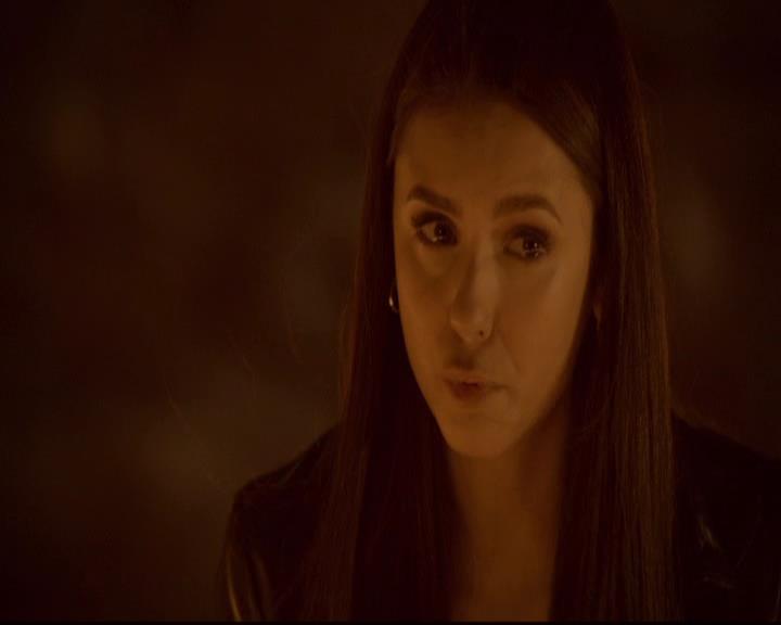 VampireDiariesWorld-dot-org_2x21TheSunAlsoRises0723.jpg