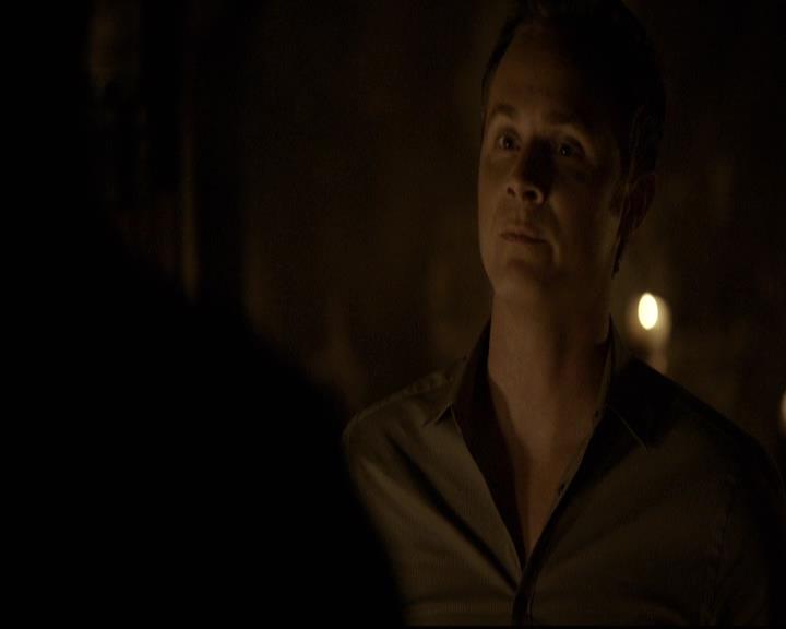 VampireDiariesWorld-dot-org_2x21TheSunAlsoRises0993.jpg