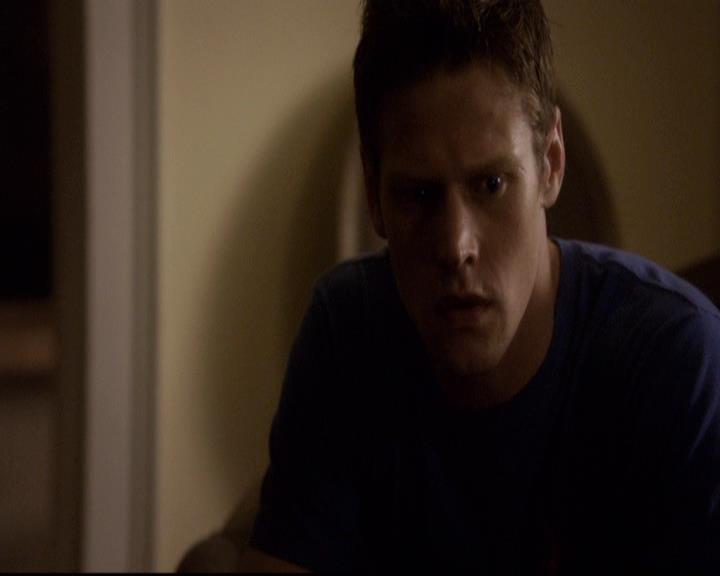 VampireDiariesWorld-dot-org_2x21TheSunAlsoRises1100.jpg VampireDiariesWorld-dot-org_2x21TheSunAlsoRises1100.jpg