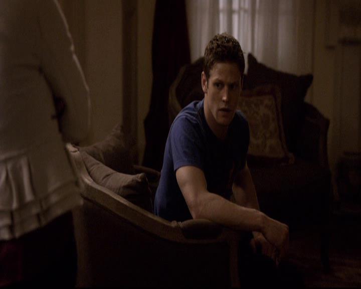 VampireDiariesWorld-dot-org_2x21TheSunAlsoRises1116.jpg VampireDiariesWorld-dot-org_2x21TheSunAlsoRises1116.jpg