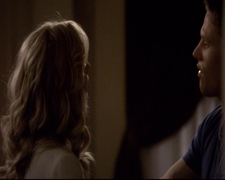 VampireDiariesWorld-dot-org_2x21TheSunAlsoRises1146.jpg VampireDiariesWorld-dot-org_2x21TheSunAlsoRises1146.jpg