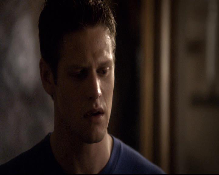 VampireDiariesWorld-dot-org_2x21TheSunAlsoRises1171.jpg