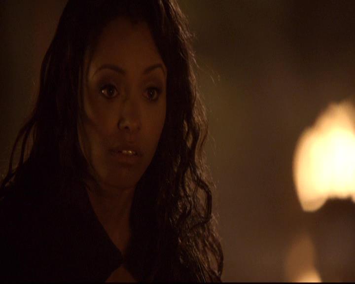 VampireDiariesWorld-dot-org_2x21TheSunAlsoRises1642.jpg VampireDiariesWorld-dot-org_2x21TheSunAlsoRises1642.jpg