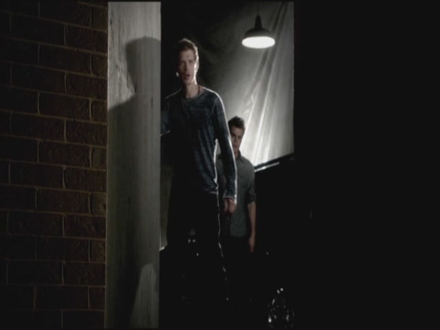 VampireDiariesWorld-dot-org-TVD_3x03TheEndOfTheAffair0080.jpg