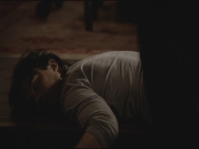 VampireDiariesWorld-dot-org-S3TVD_3x06SmellsLikeTeenSpirit2253.jpg VampireDiariesWorld-dot-org-S3TVD_3x06SmellsLikeTeenSpirit2253.jpg