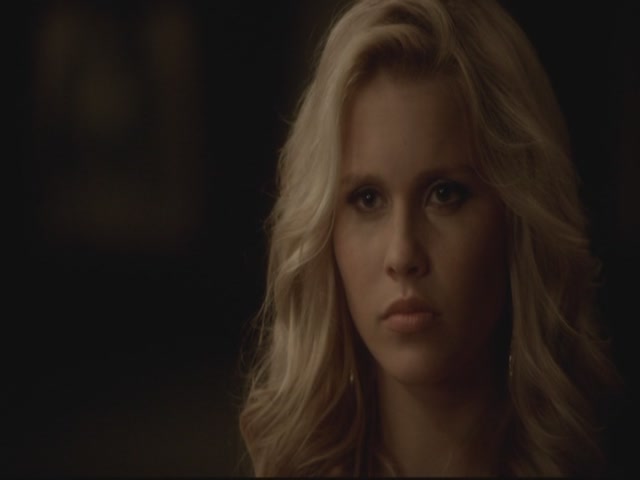 VampireDiariesWorld-dot-org-S3TVD_3x13BringingOutTheDead2212.jpg