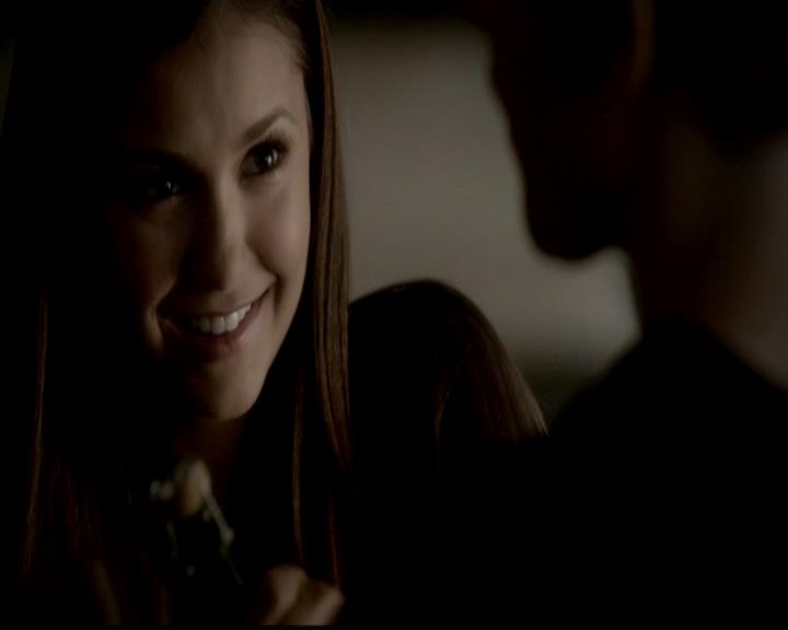 VampireDiariesWorld-dot-org_4x02Memorial0467.jpg