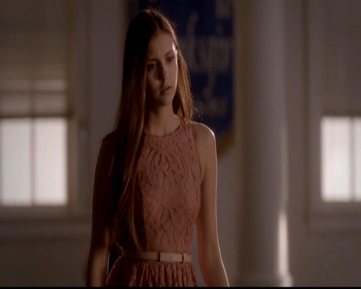 VampireDiariesWorld-dot-org_4x02Memorial0799.jpg