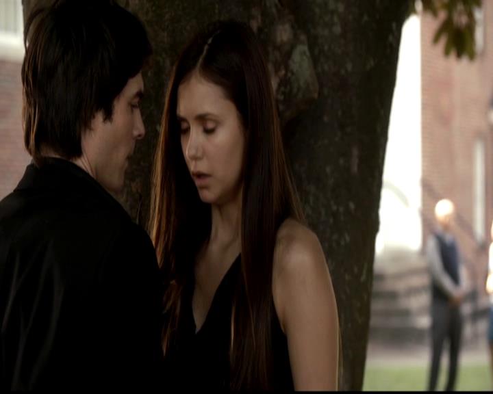 VampireDiariesWorld-dot-org_4x02Memorial1177.jpg