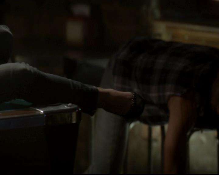 VampireDiariesWorld-dot-org_4x10AfterSchoolSpecial2242.jpg