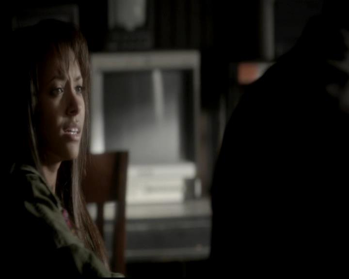 VampireDiariesWorld-dot-org_4x11CatchMeIfYouCan0711.jpg