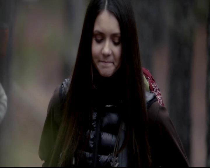 VampireDiariesWorld-dot-org_4x13IntoTheWild0454.jpg